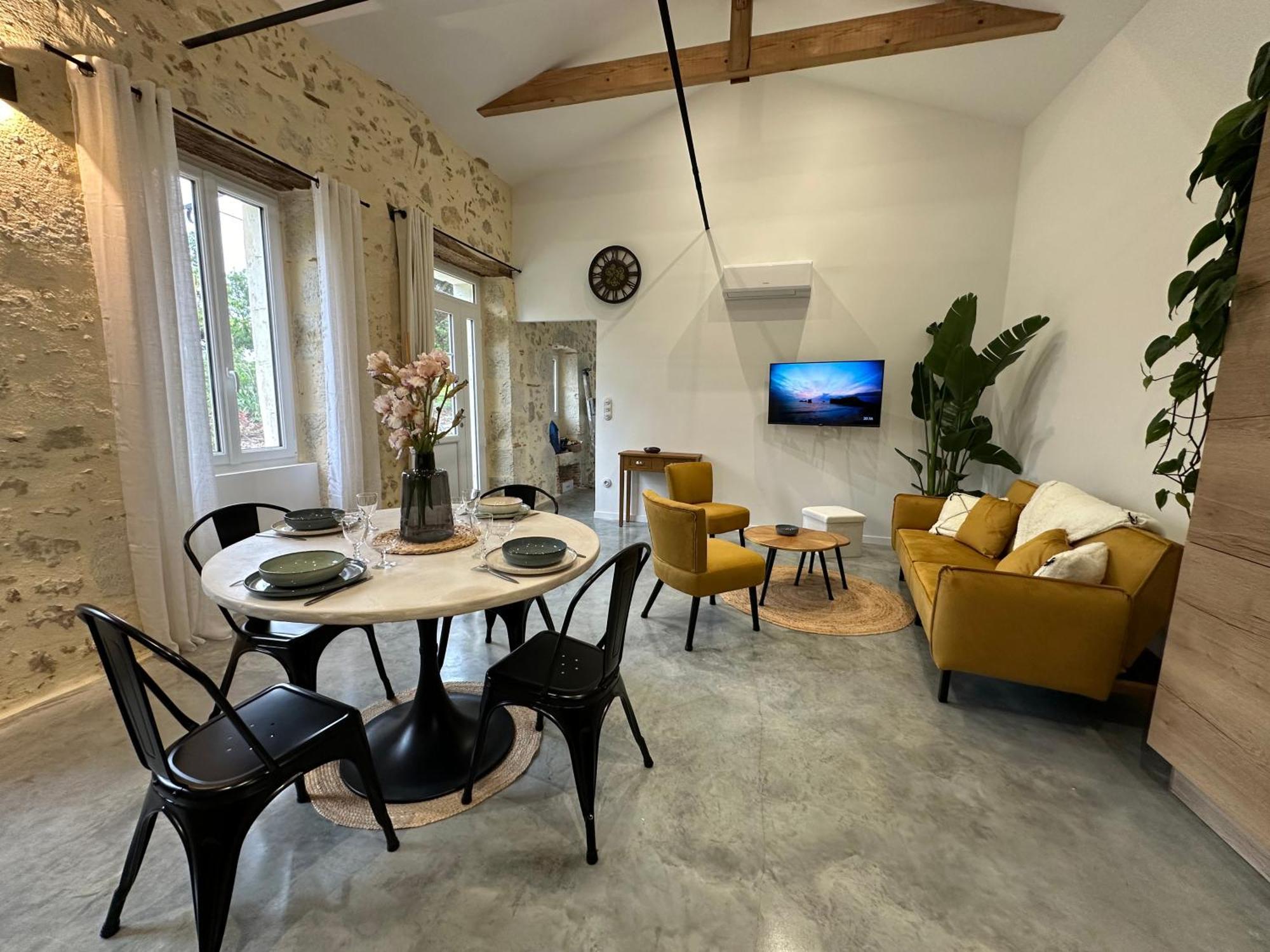 Maison De Vacances Gondrin ภายนอก รูปภาพ