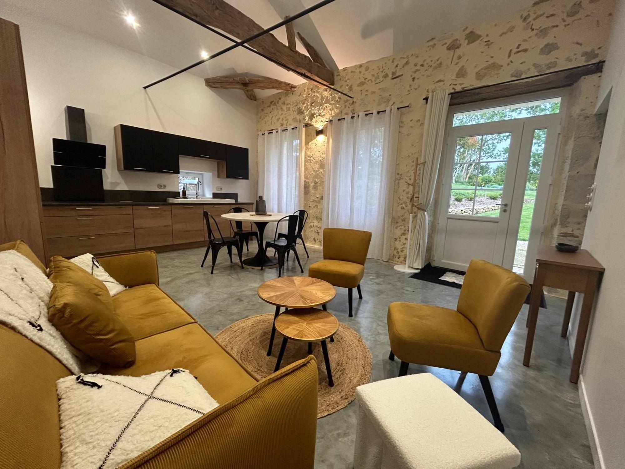 Maison De Vacances Gondrin ภายนอก รูปภาพ